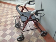La camminata pieghevole di mobilità aiuta la condizione di alluminio di terapia di riabilitazione per disattivato
